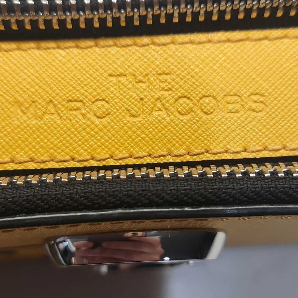 Marc Jacobs x Peanuts Woodstock Camera Bag NWOT - Picture 5 of 9